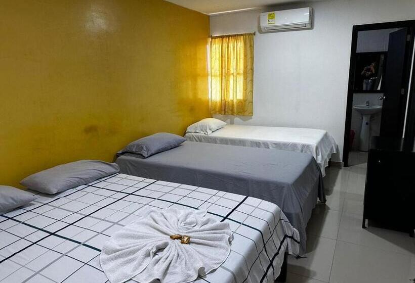 فندق Portal Plaza