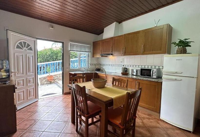 ホテル Quinta Jardim Das Palmeiras, T2 N 8 , Algoz