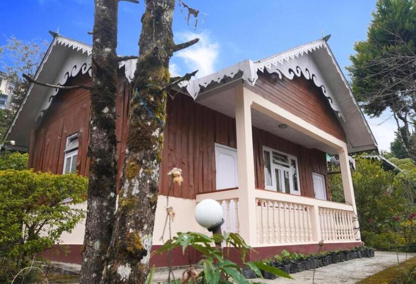 Отель Reesum Resort &