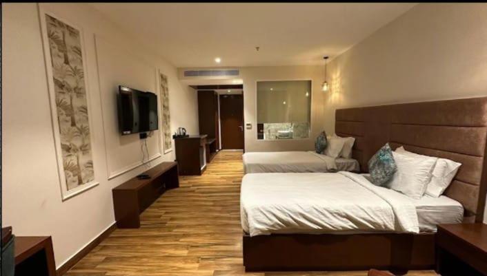 ホテル Shukrana Resort & Spa