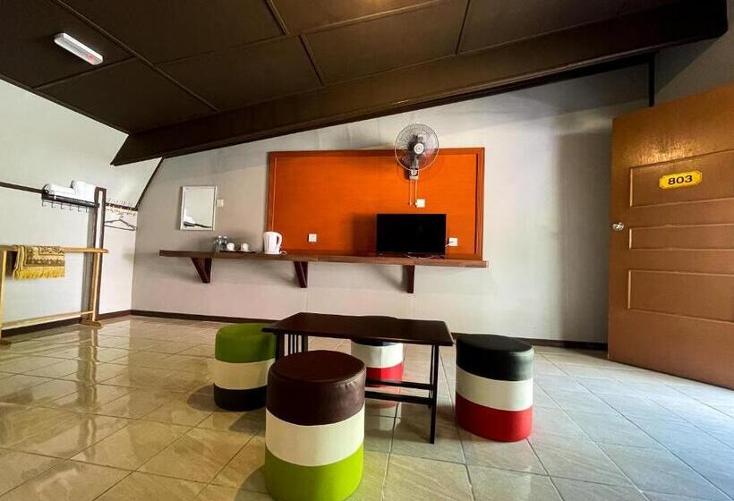 בית מלון כפרי Sunrise Kundasang Resort