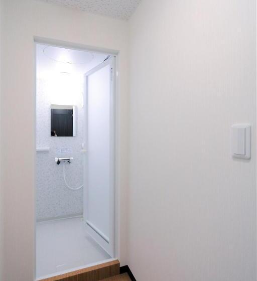 Отель Tomei Expressway Kamigo Sa Down Line First Lounge   Vacation Stay 08044v