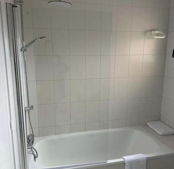 בית מלון כפרי Vanity