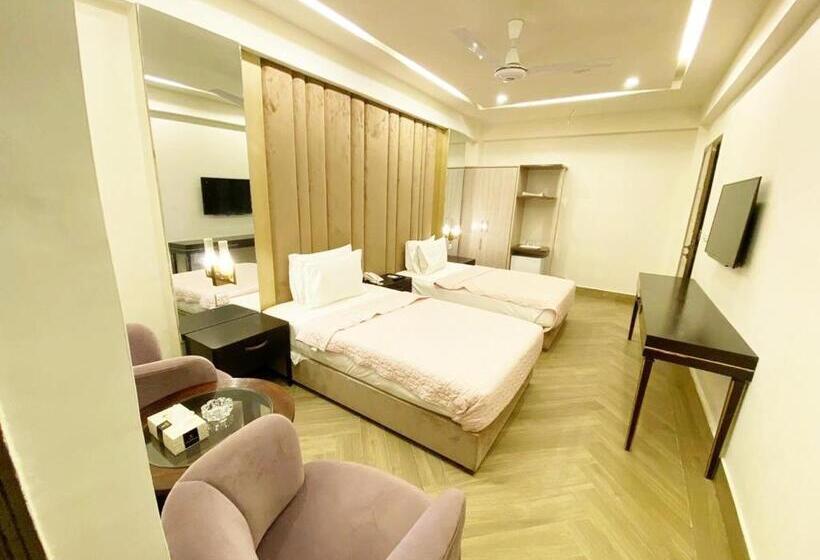 호텔 Vip House Peshawar