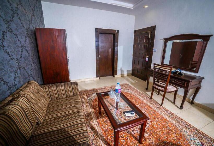 호텔 Vip House Peshawar