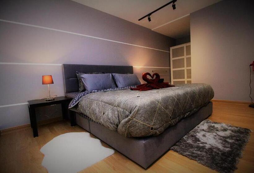 Mlh Designer Duplex Suite @ Ekocheras