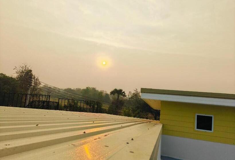 Pansiyon 189พรีเมียร์วิลล่าลำพูน