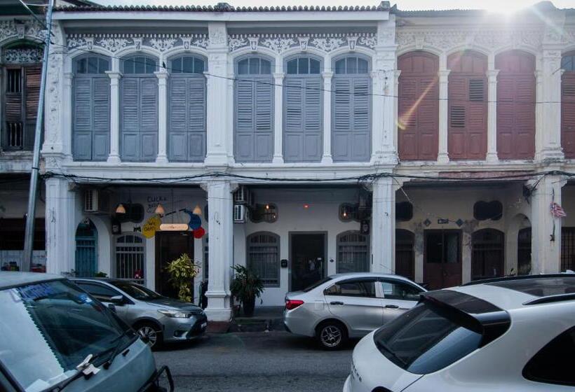 פנסיון Aayu Melayu