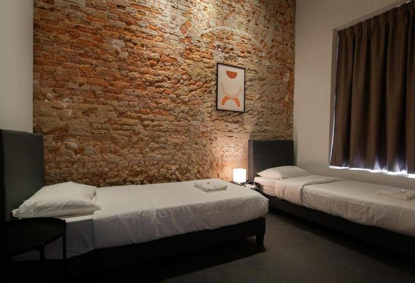 פנסיון Aayu Melayu