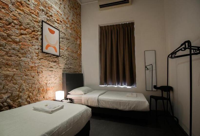 פנסיון Aayu Melayu