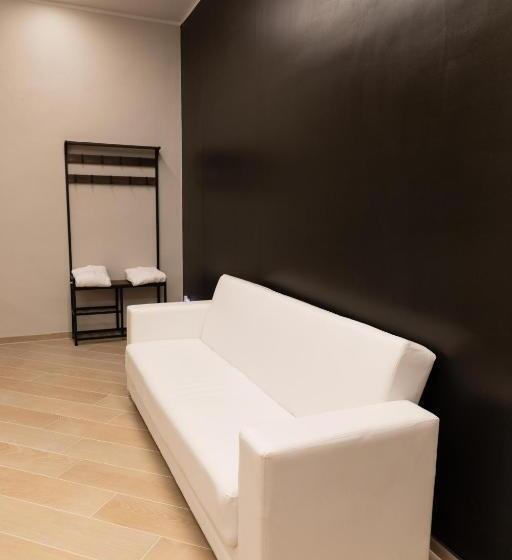 Пансион Chiaro Di Luna