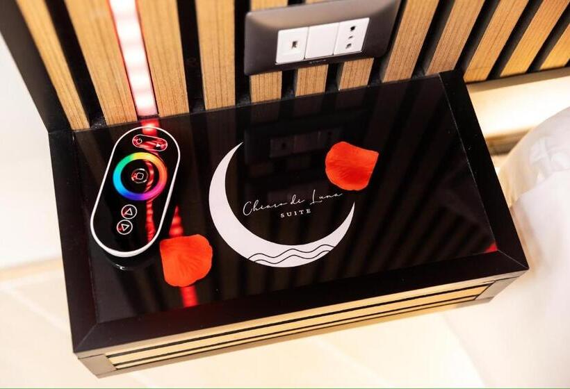 Пансион Chiaro Di Luna