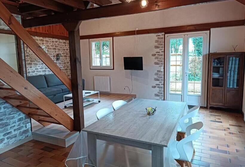 פנסיון Domaine De Karoli