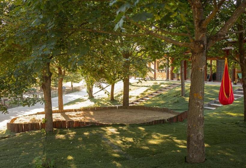 פנסיון Family Farm Vendégház