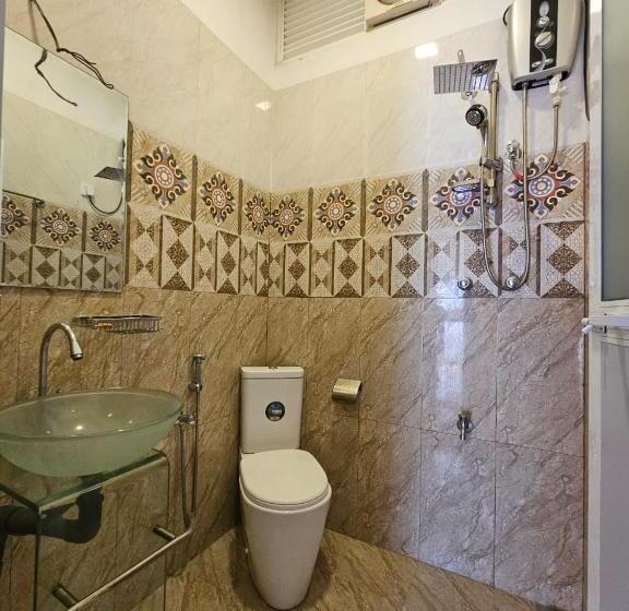 Пансион Hill Treat