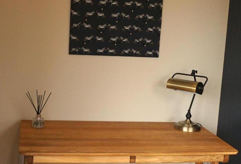 بنسيون The Cabin At The Croft   Idyllic Rural Retreat Perfect For Couples And Dogs