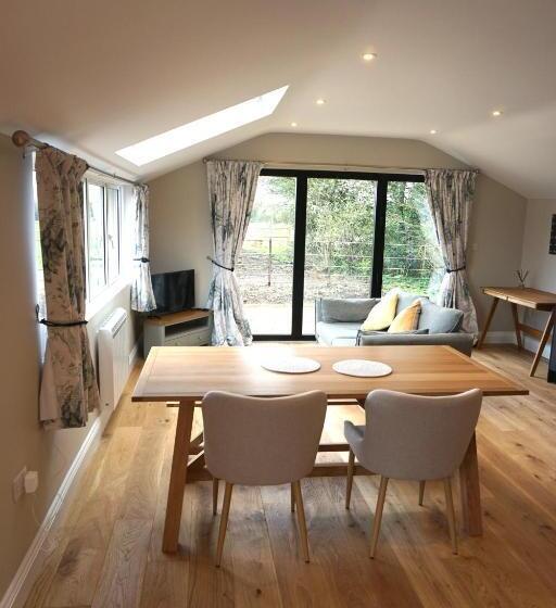 פנסיון The Cabin At The Croft   Idyllic Rural Retreat Perfect For Couples And Dogs