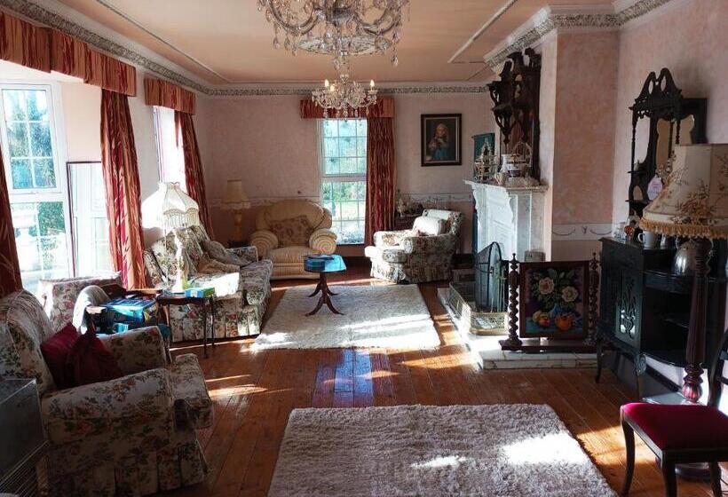 Пансион Kiltubber House