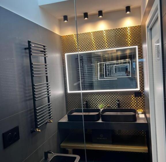 פנסיון Luxury In The Jungle