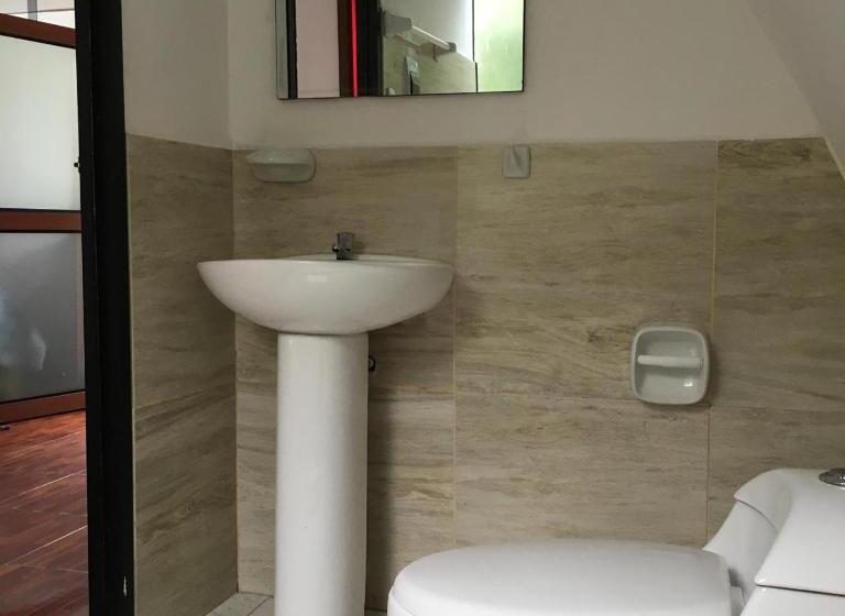 پانسیون Madera Verde Ecolodge