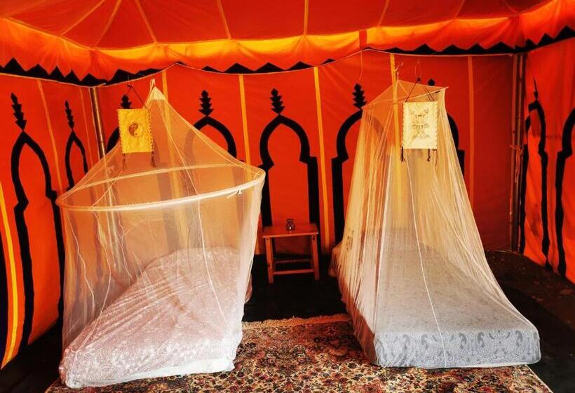 膳宿费 Milagro De Algar