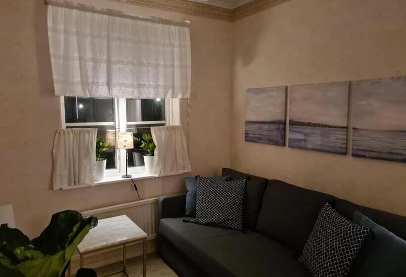 פנסיון Sörgården