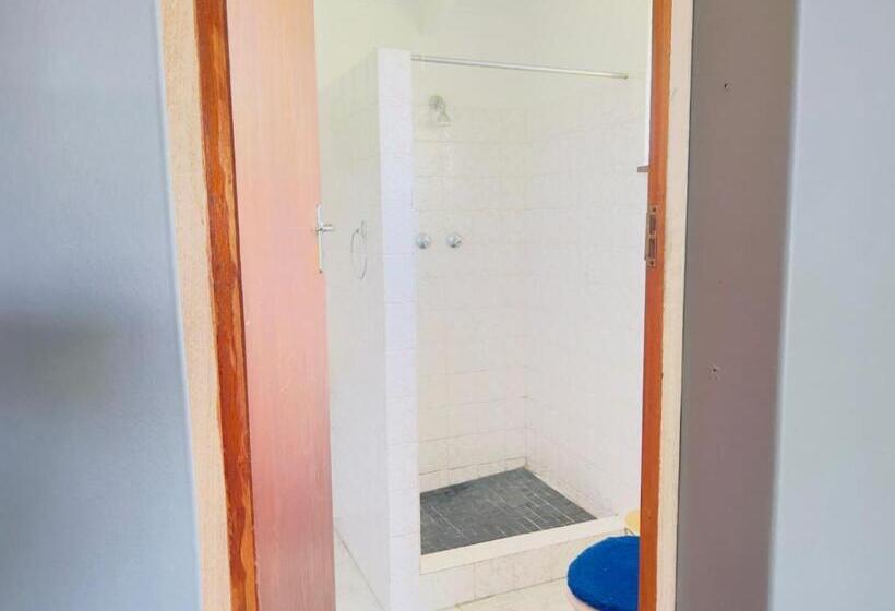 פנסיון Starlight Guest House