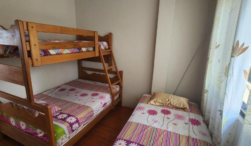 پانسیون Taj Mahal The Iberico Beach House