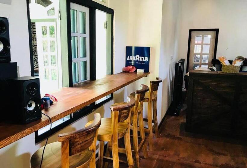 بنسيون Ella Gypsies Hostel