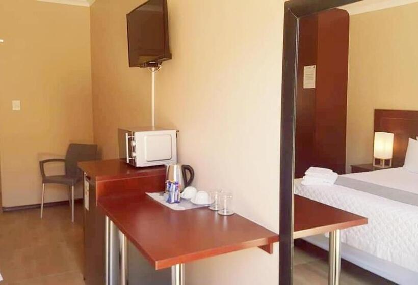 بنسيون The Royal Haven