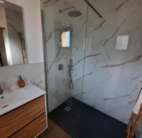 펜션 Petit Coin De Paradis, Calme Et Confort Garantie !