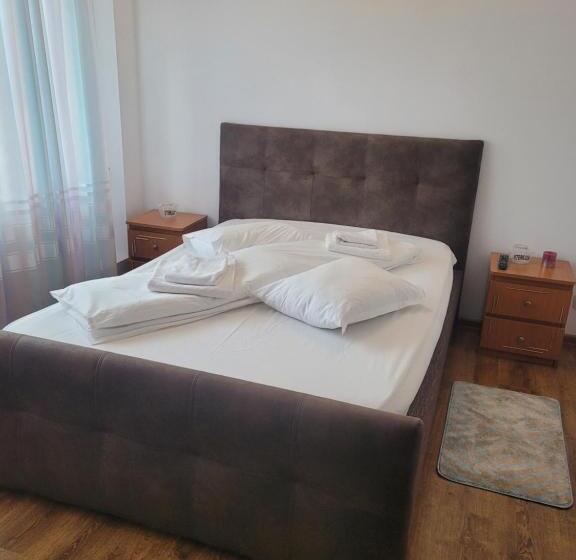 Pensiunea Trei Brazi