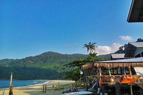 منتجع Beachfront Hut Upstairs Astra   Beach Shack Chalet