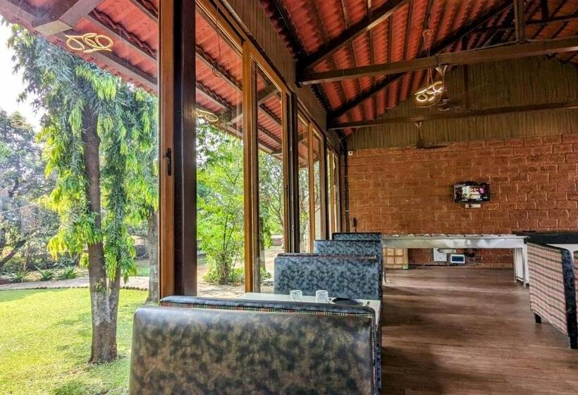 Sadanand Farmstay Resort