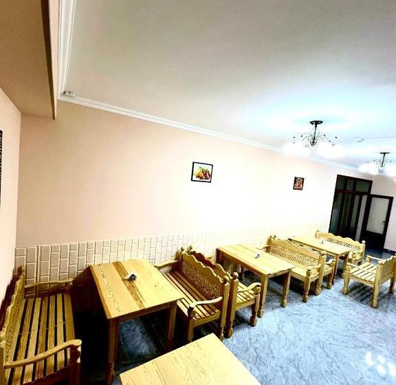 Antique Hotel Rizvan