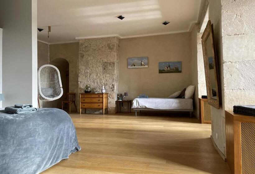 ベッドアンドブレックファースト Chambre D Hôte, Château De Meauce Louise Et Marie