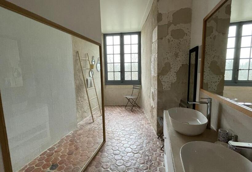 Bed and Breakfast Chambre D Hôte, Château De Meauce Louise Et Marie