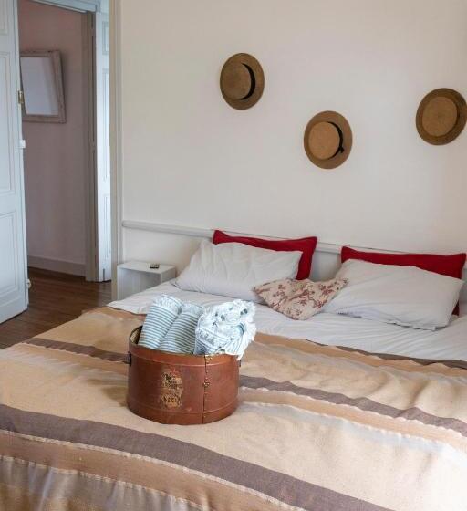 مبيت وإفطار Le Jardin De Gassiot