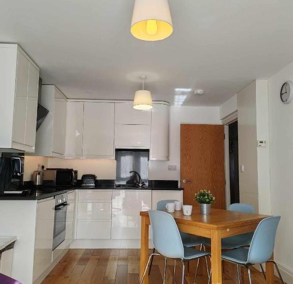 تختخواب و صبحانه Lgbtq Double Room