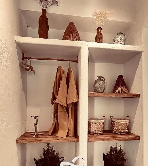 تختخواب و صبحانه Lo Villa Phu Yen