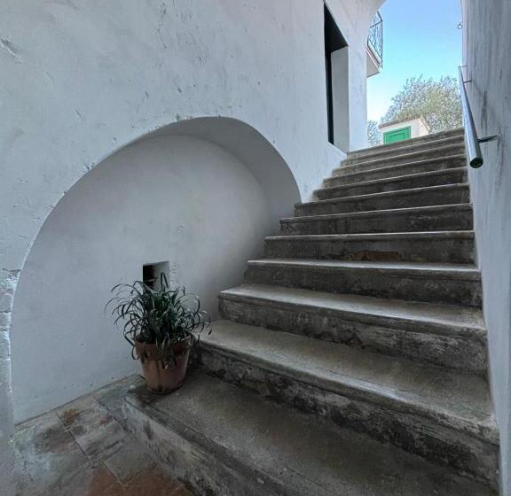 צימר Lucy S Guest House Amalfi Coast
