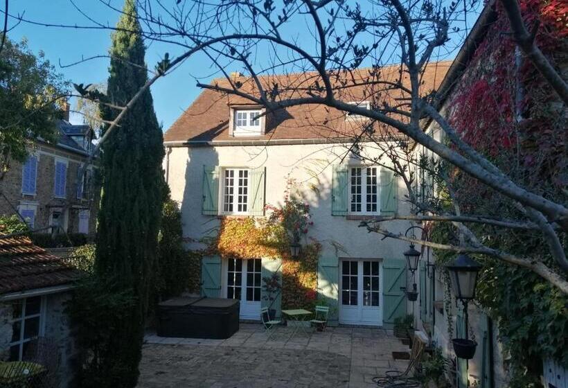 住宿加早餐  Maison D Hôtes La Source