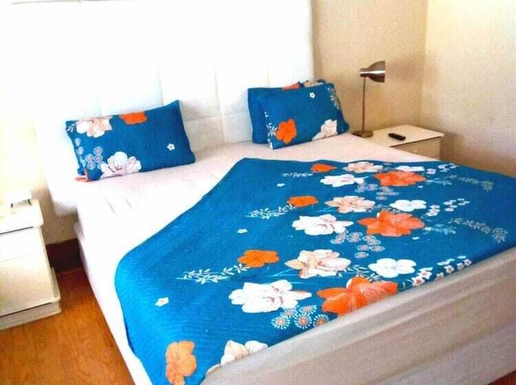 مبيت وإفطار Neo & Ruks Guest House Parow