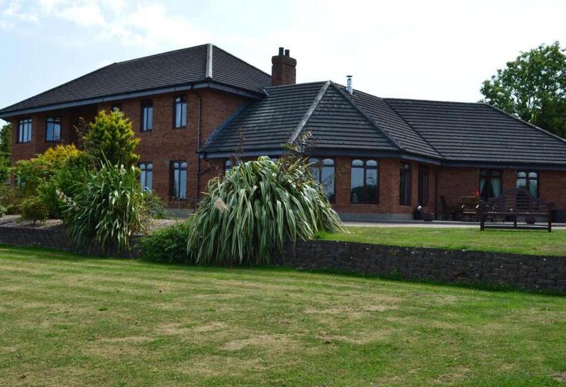 住宿加早餐  Ravenwood