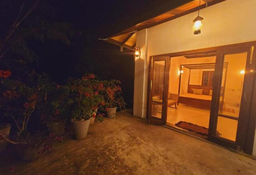 ベッドアンドブレックファースト Two Rooms With Two Beds ,bathroom And Balconys