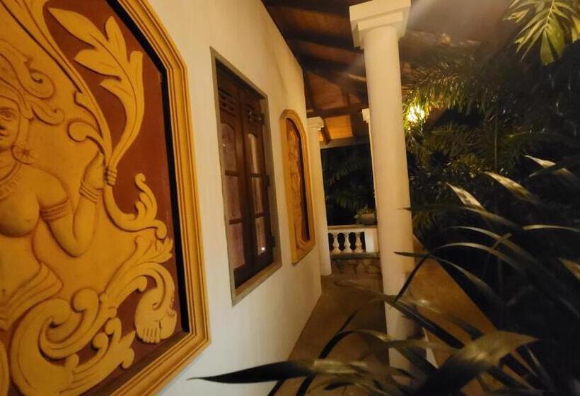 ベッドアンドブレックファースト Two Rooms With Two Beds ,bathroom And Balconys