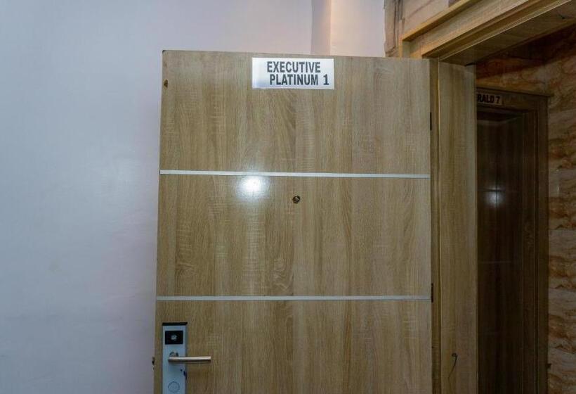 California Luxury Hotel & Suite