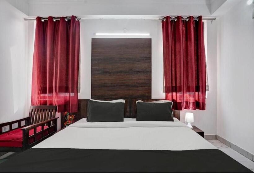 Fabhotel Collection Hotel Sky Heights