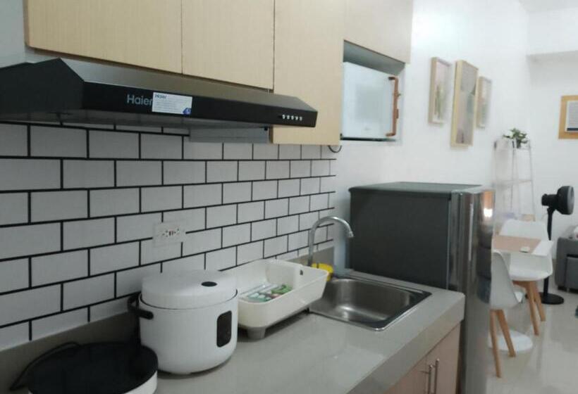 Homely Green 2 Residences Near Dlsu Eac Umc