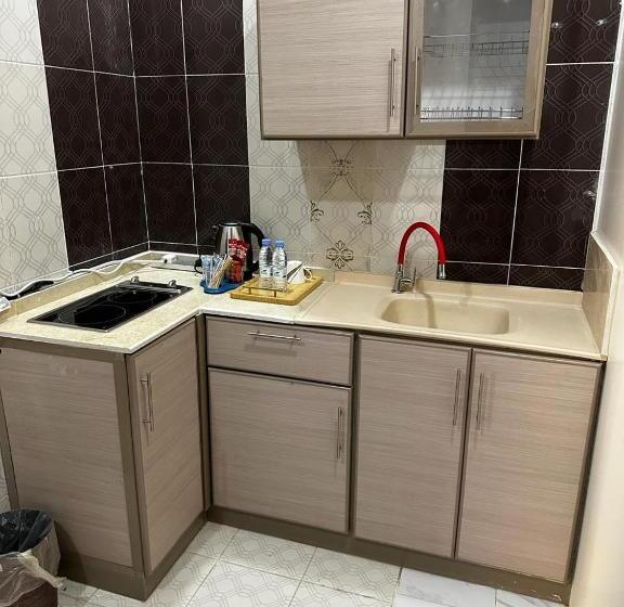هتل مبيت نسيم الجبل